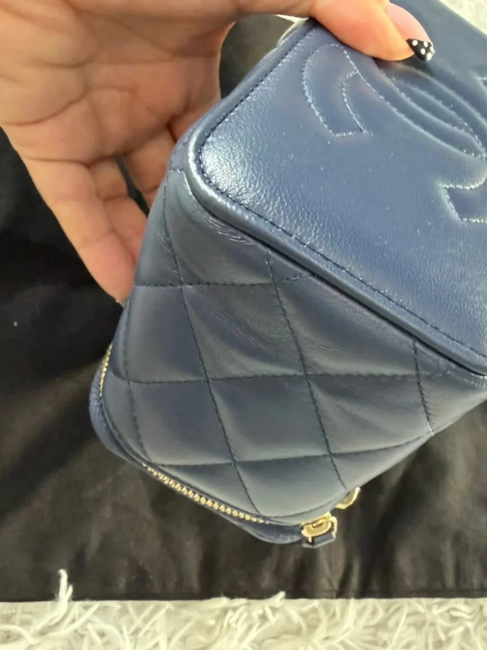 CHANEL Lambskin Quilted Metal Small Top Handle Vanity Case With Chain in Navy Bl